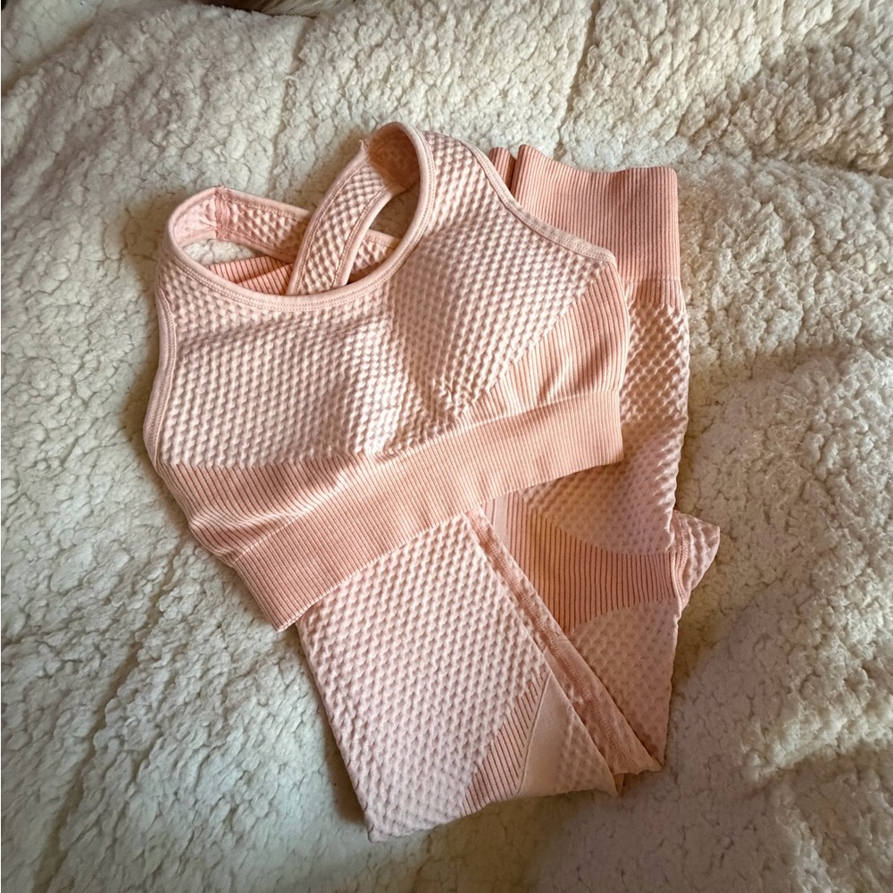 Salmon Pink Textured Sports Bra and Leggings Set